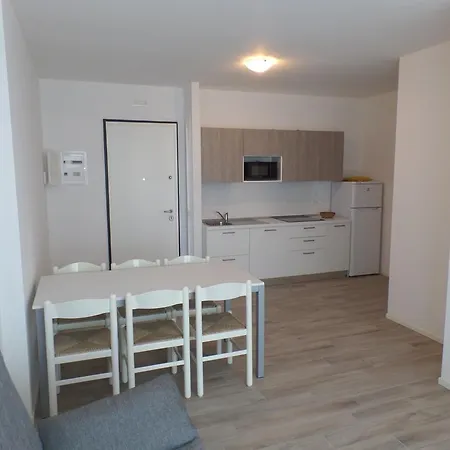 Giardino Apartman